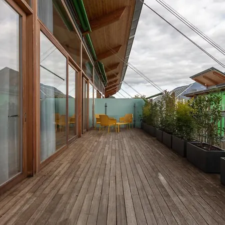 Habitat بيت ضيافة *